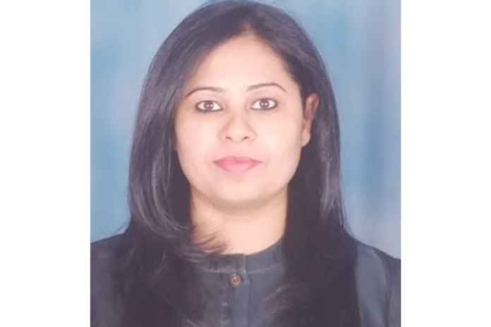 Embrace Timeless Elegance with Fabuliv – Where Art Meets Passion and Function